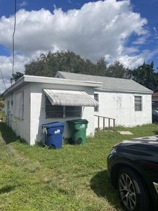 275 NW 97th St, Miami, FL, 33150