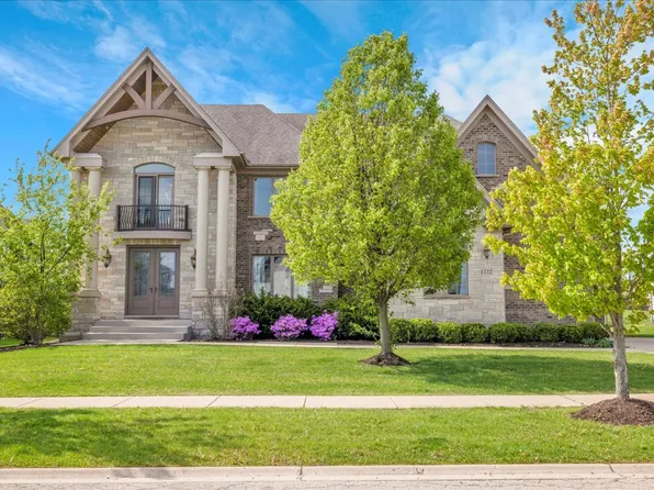 4332 Winterberry Ave, Naperville, IL 60564