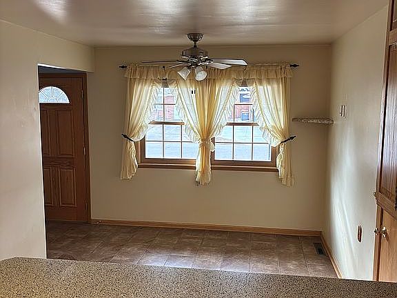 4th image of 7210 Englewood Dr