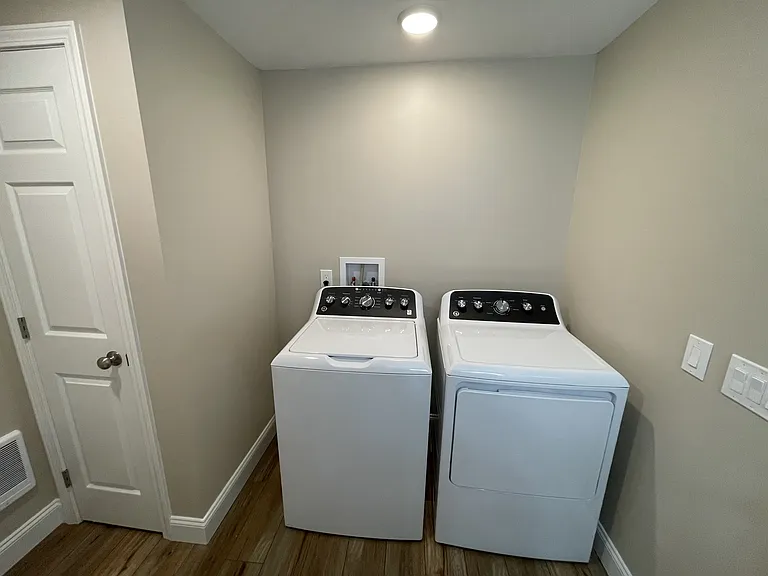 36 W State St #A-4 — Photo 14