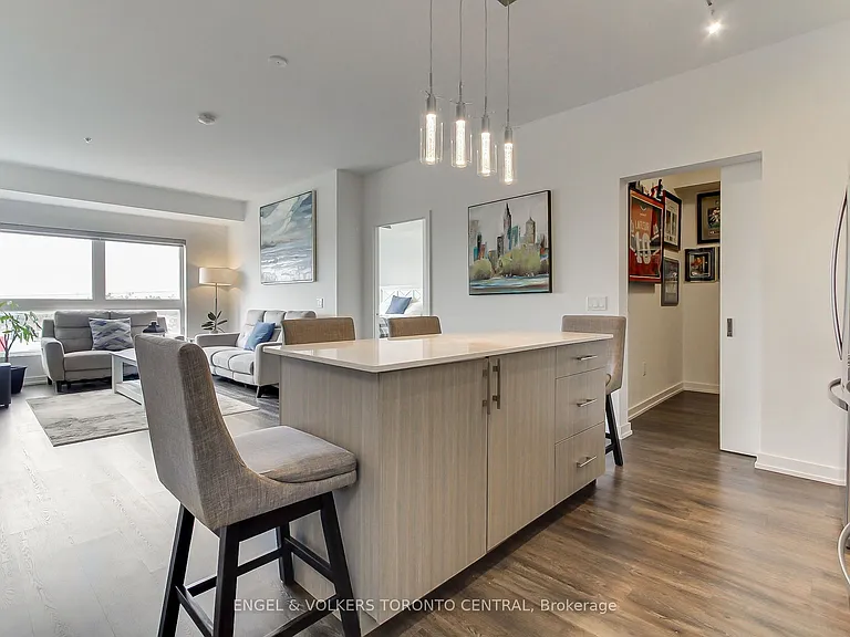 430 Essa Rd #418 — Photo 15