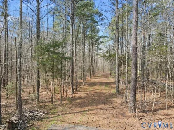 7200 Strath Rd, Henrico, VA 23231