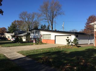 6645 Rochelle Blvd, Parma Heights, OH 44130