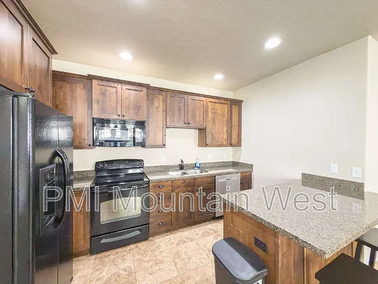2119 Orchard Pines Loop — Photo 5