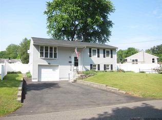 23 Cherry Ln, Saugerties, NY 12477