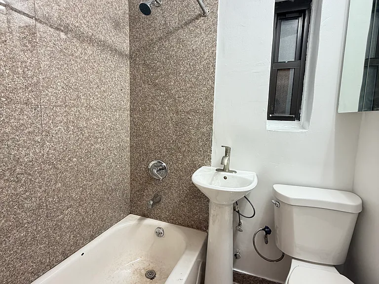 158 W 84th St #3C — Photo 14