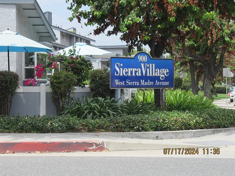 900 W Sierra Madre Ave #33 — Photo 11