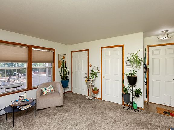 3rd image of 2834 Grand Falls Cir Unit B