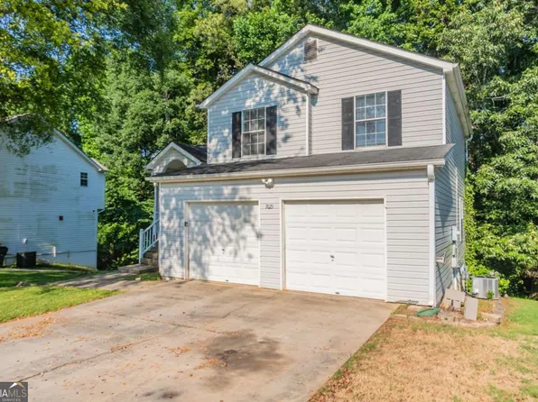 7021 New Dale Rd, Rex, GA 30273