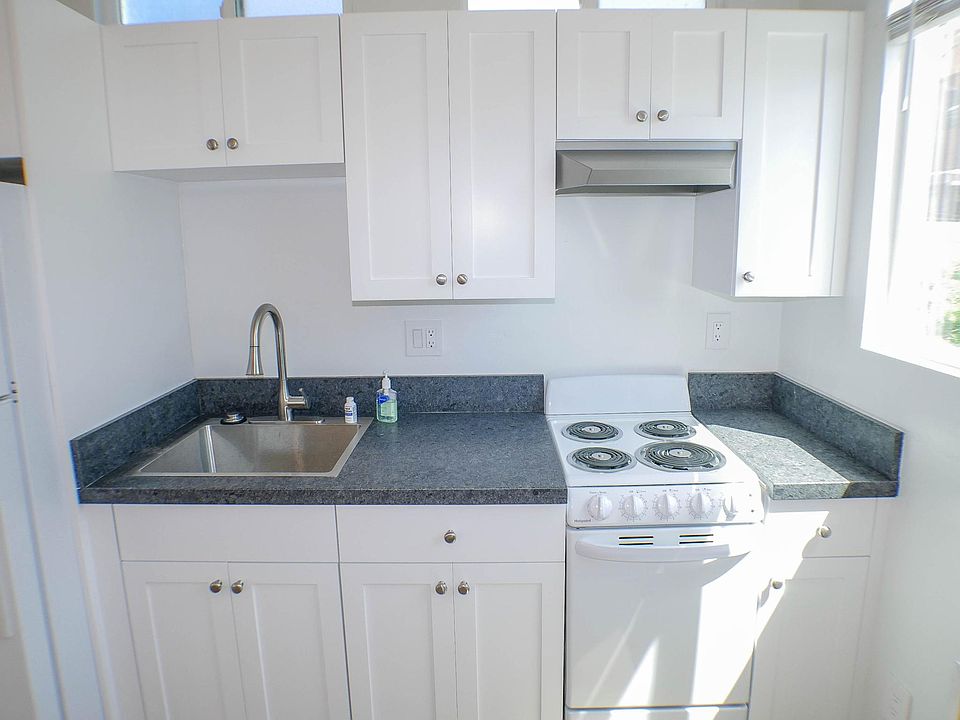 1st image of 4648 Del Monte Ave