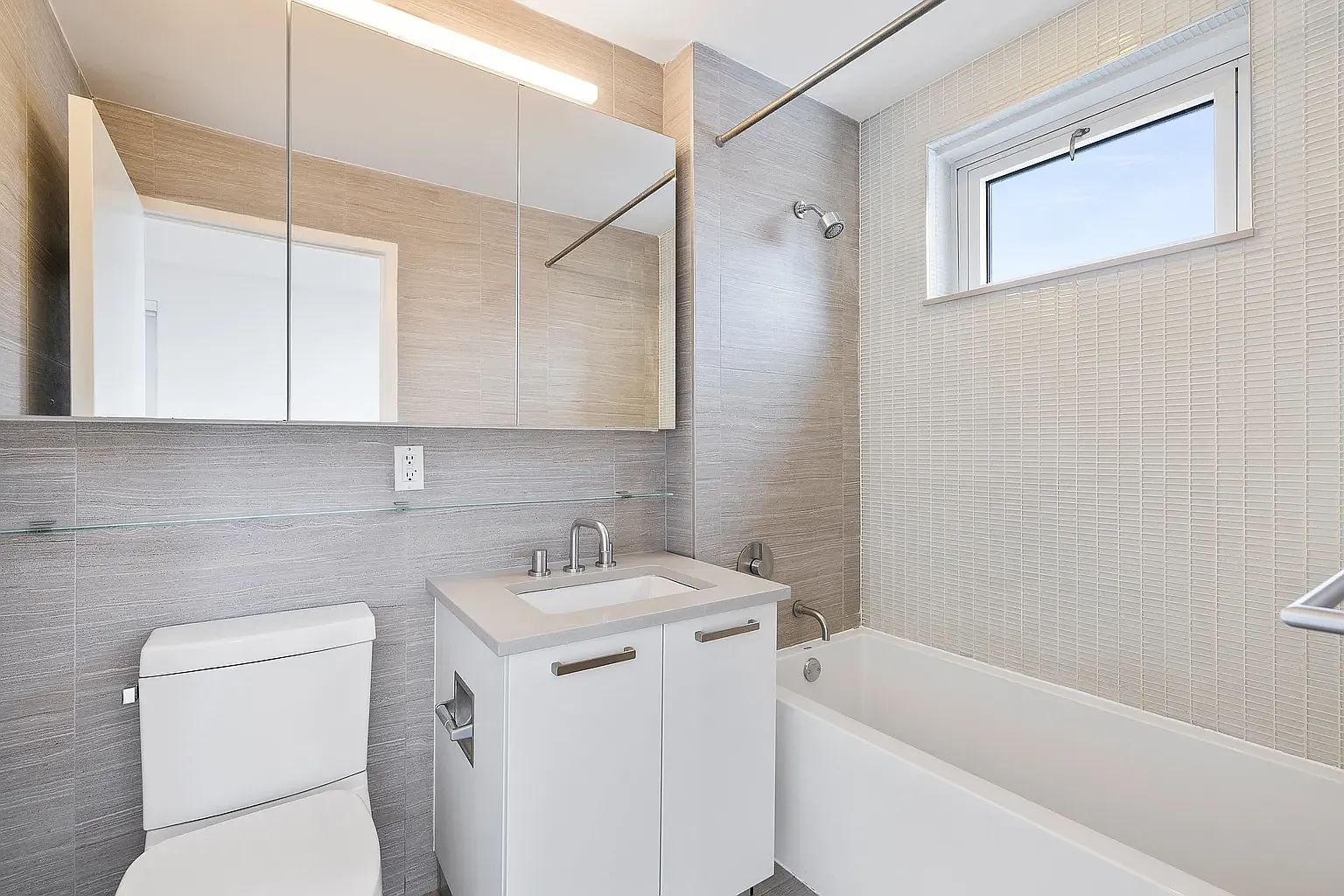 501 East 74th Street — Photo 4