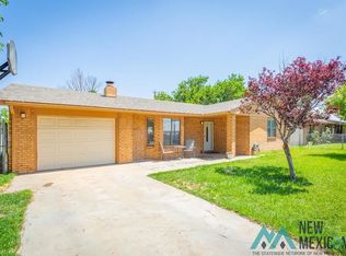 103 Robins Dr, Roswell, NM 88203