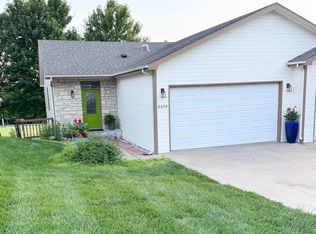 2059 Stephen Ct, Manhattan, KS 66503