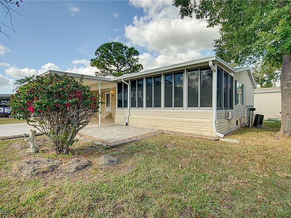 2nd image of 410 Woodale Ct