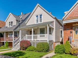 2844 W Henderson St, Chicago, IL 60618