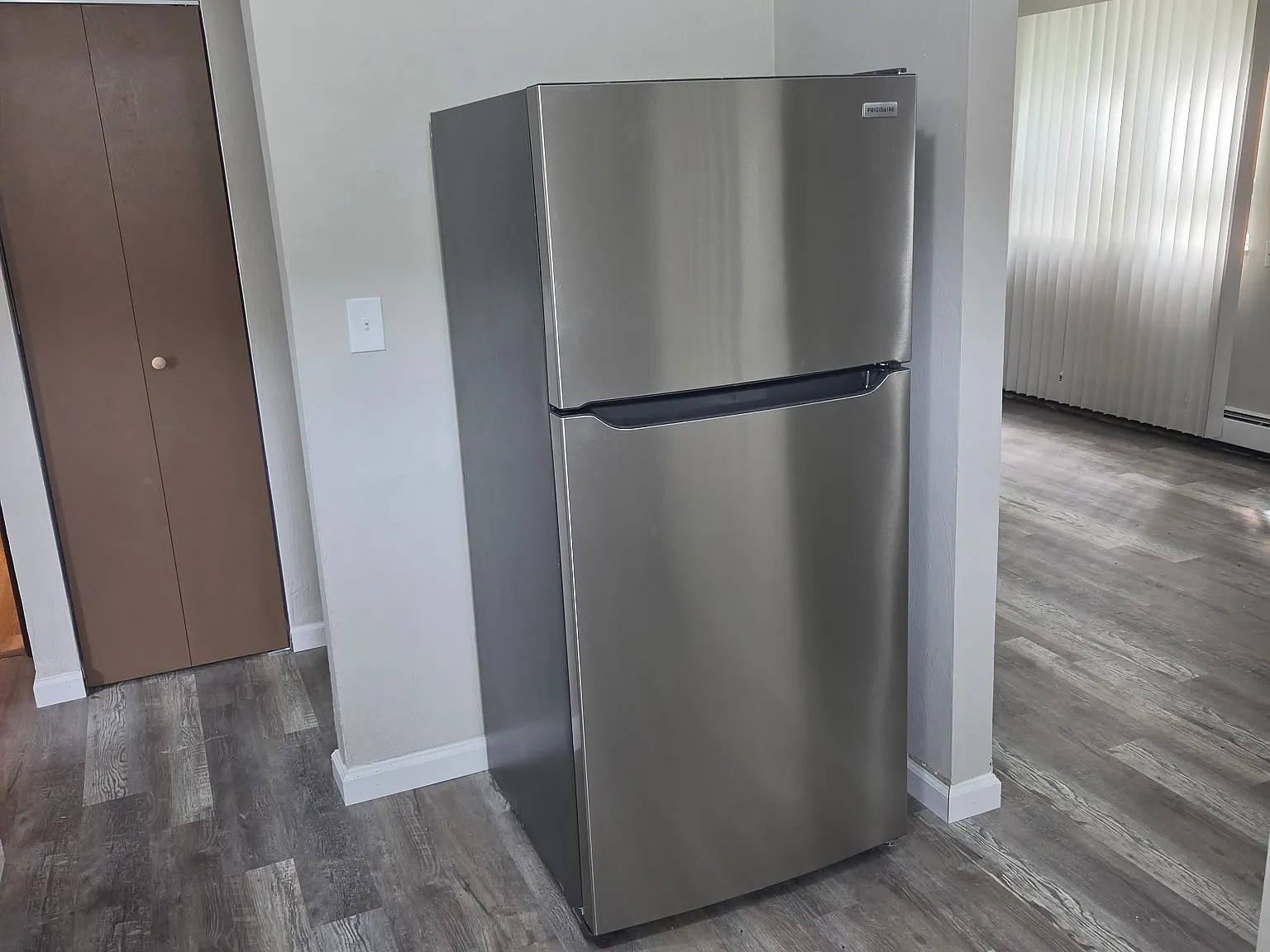 2 bed, 850 sqft, $950 — Photo 3