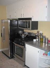 4th image of 245 Hamilton Ave