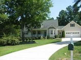110 Wolverton Dr, Clayton, NC 27527