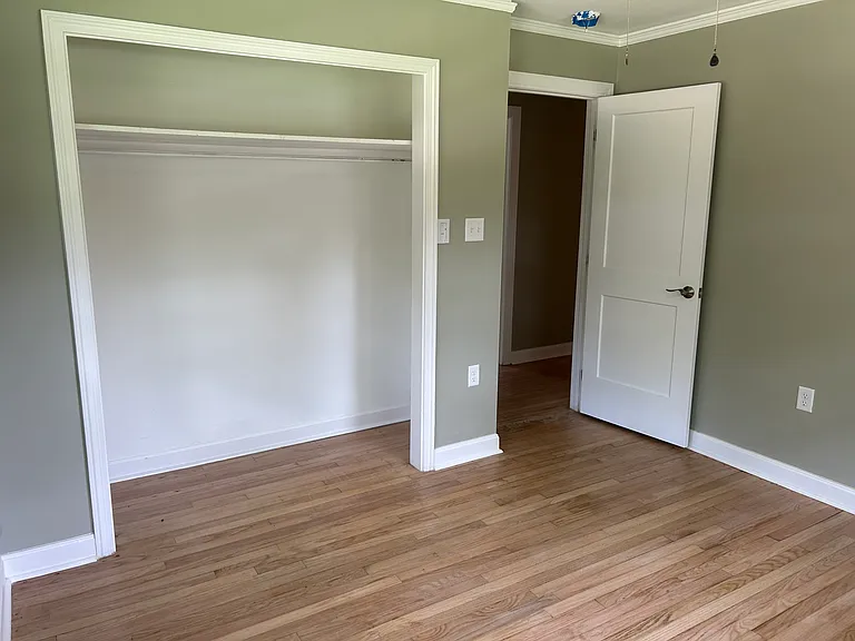 202 Brook Forest Dr — Photo 13