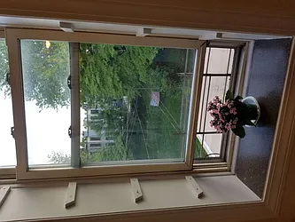 Rented by Max & Associates Realty Corp