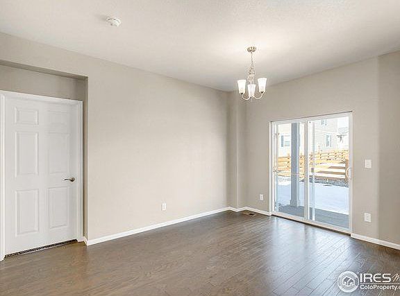 4th image of 873 Camberly Ct