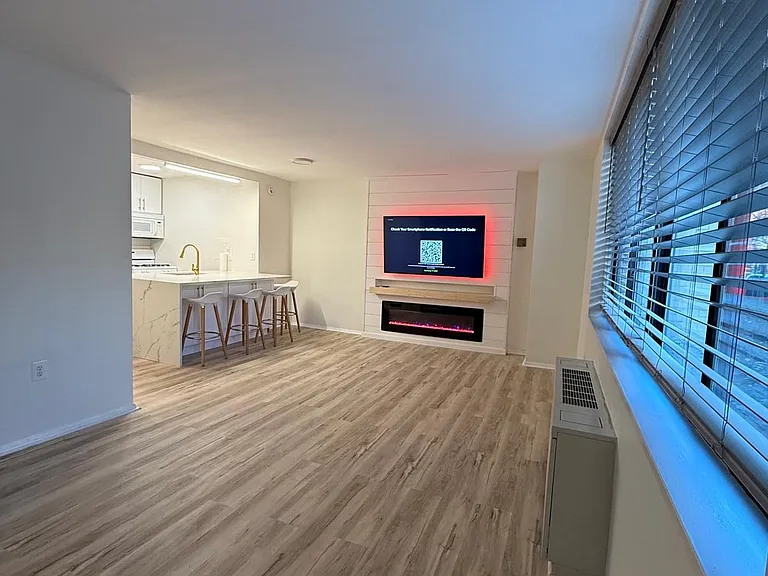 2030 F St NW #109 — Photo 4