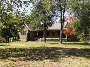 782 Newbern Rd, Grand Rivers, KY 42045