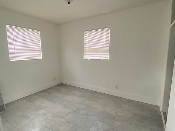5th image of 3330 NW 5th Pl
