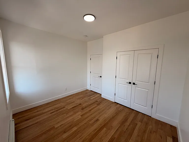 90 Ingraham Pl #1 — Photo 7