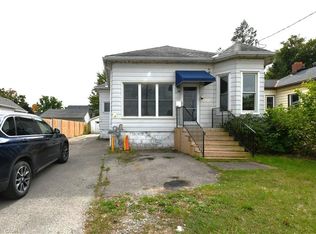 274 Wellington St, Saint Thomas, ON N5R 2S8