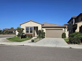 1915 Halley Ct, Escondido, CA 92026