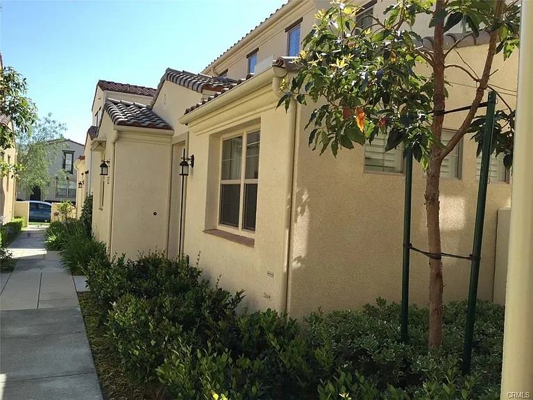 11509 Amalfi Way — Photo 13
