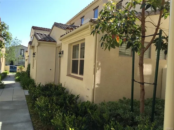 11509 Amalfi Way, Northridge, CA 91326
