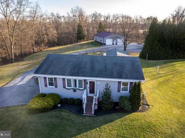935 Fish & Game Rd, Littlestown, PA 17340