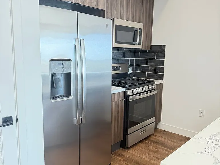 Montecito Lofts — Photo 67