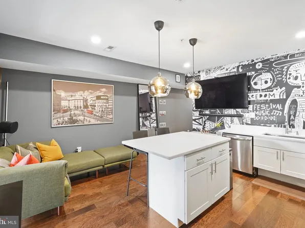 528 Kennedy St NW Unit 102, Washington, DC 20011