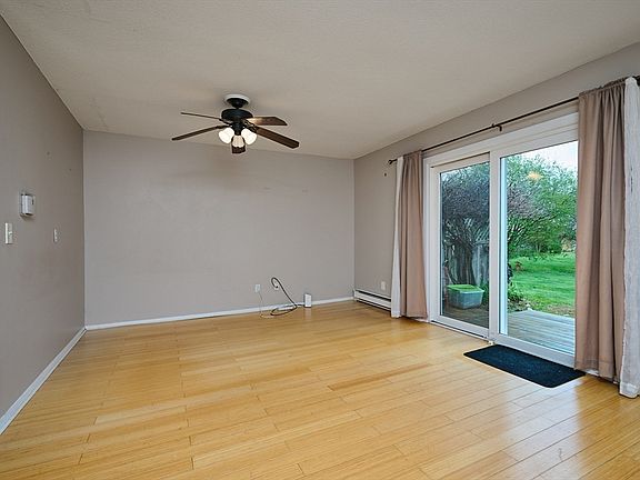 5th image of 170 E Hadley Rd APT 52