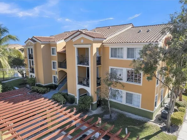 2400 E Preserve Way APT 101, Miramar, FL 33025