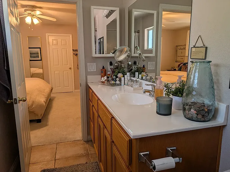 2336 W Orange Dr N — Photo 18