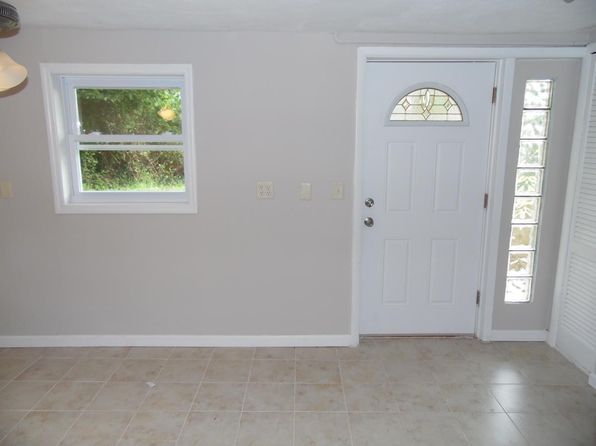 57 Driftway Rd