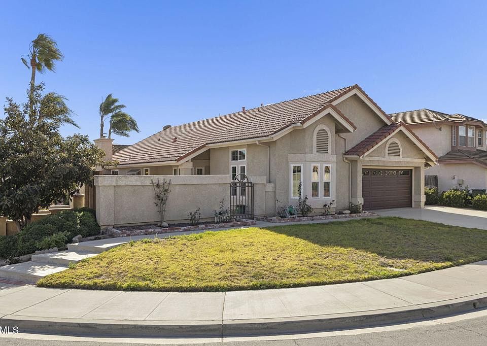 1st image of 6112 Palomar Cir