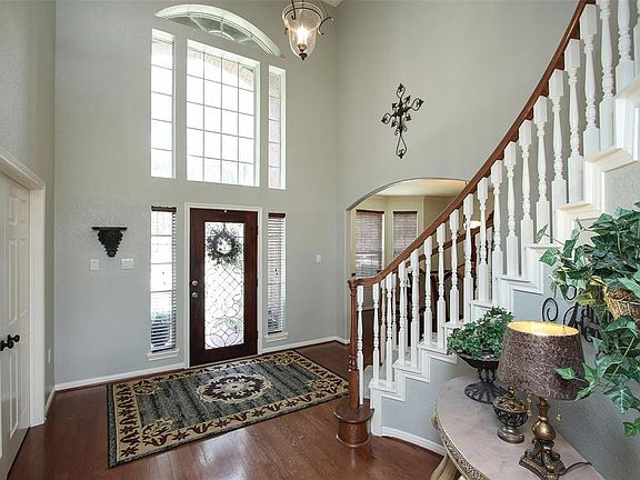 5th image of 16206 Diamond Rock Dr