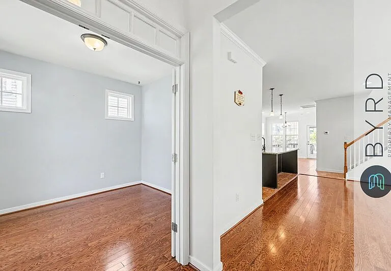 16921 Thornapple Run — Photo 4