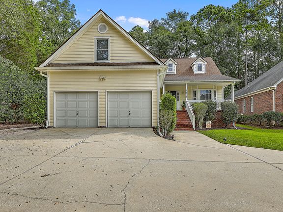 2nd image of 8608 Woodland Walk