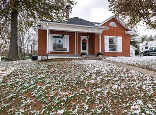 104 Sunset Dr, Frankfort, KY 40601