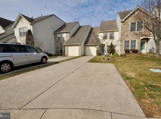 107 Larkspur Ct, Chalfont, PA 18914