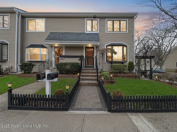5 Wirt Ave, Staten Island, NY 10309