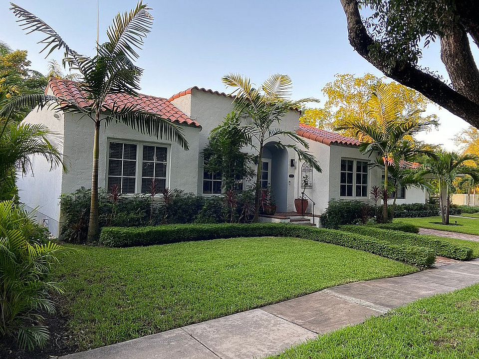 1st image of 644 Minorca Ave