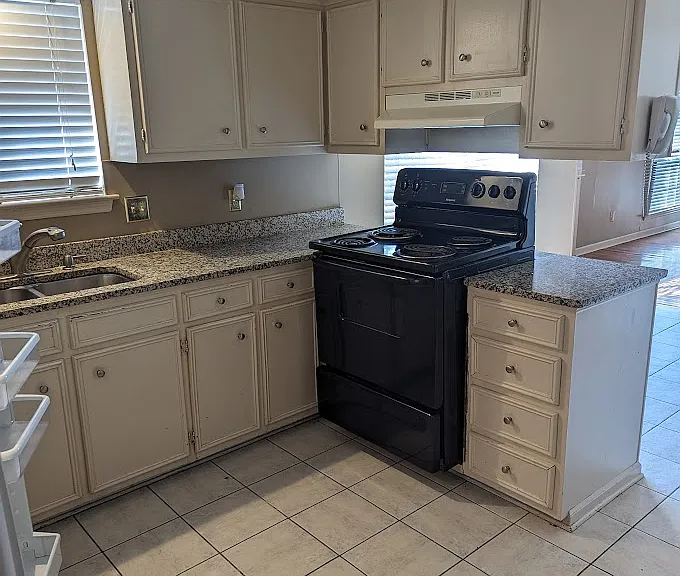 8 Lisa Ct — Photo 8