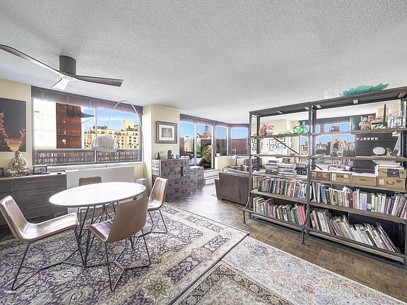 3rd image of 225 W 83rd St APT 17E